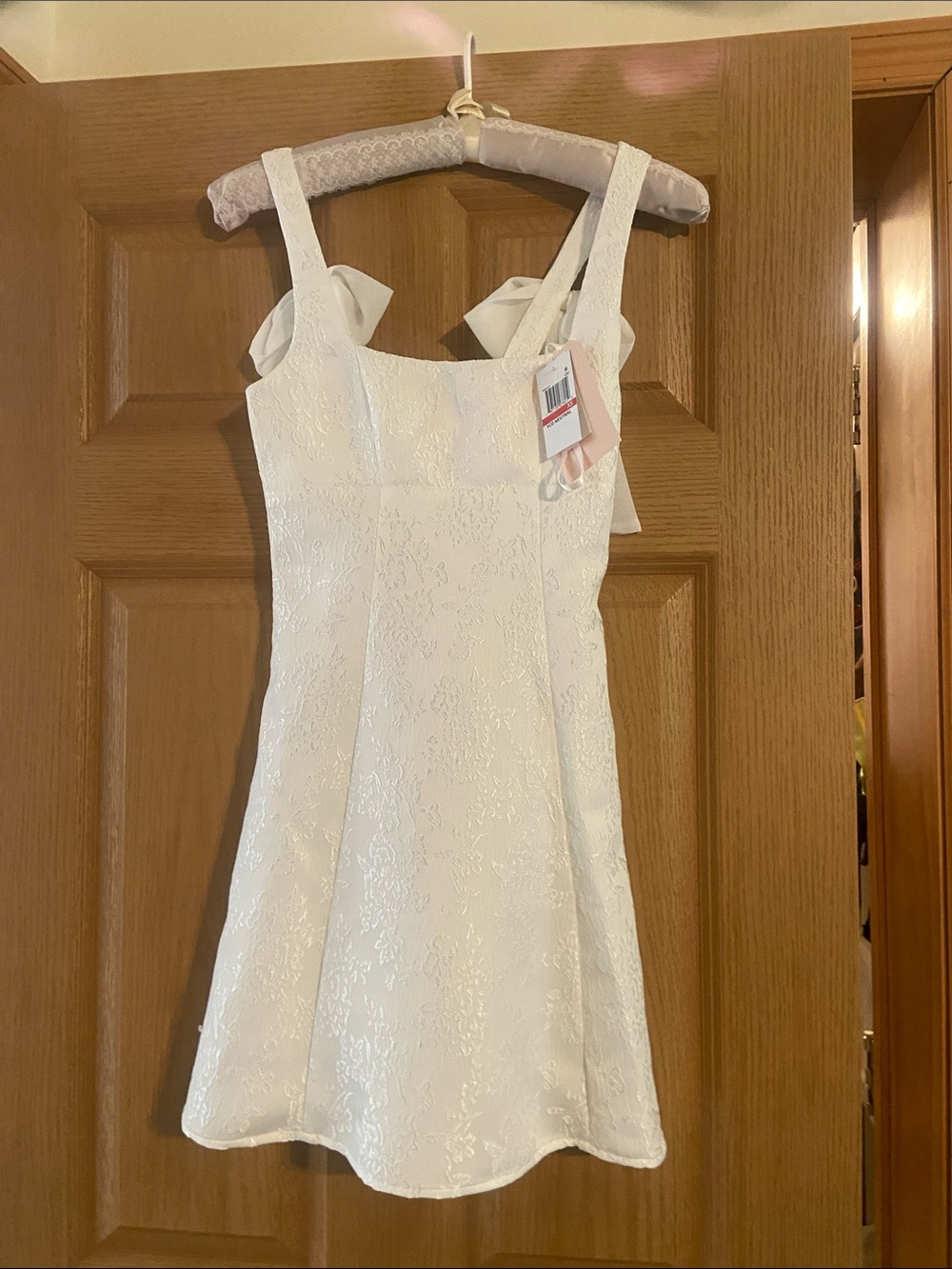 YCD NWT Neutral White Floral Jacquard Midi Dress